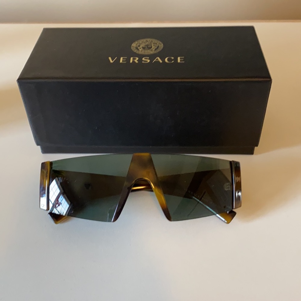 Rectangle Versace Sunglasses